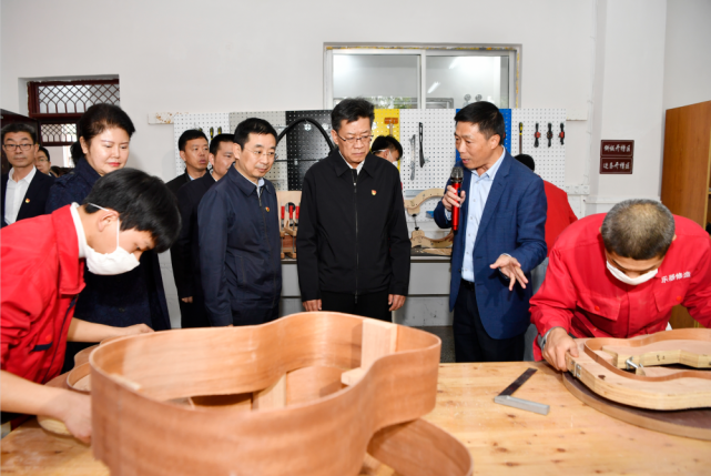 珠海市黨政代表團赴遵義考察，深化東西部協作共促職業教育發展